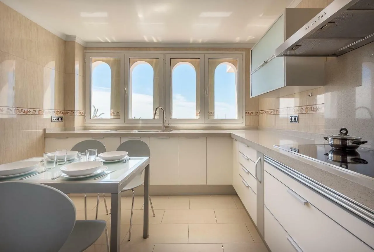 Downtown Seaview Apartment Marbella